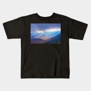 Sunrays over the Adirondacks from Little RPR Keene Valley NY Kids T-Shirt